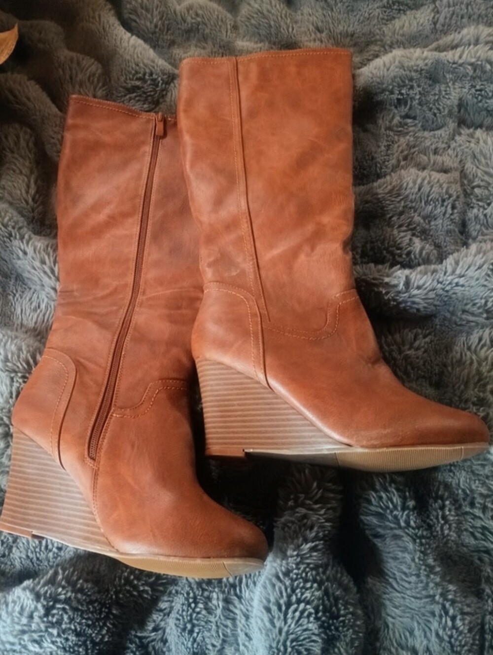 Women’s Tan Wedge Boots